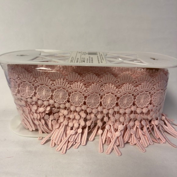 SIMPLICITY Lace Trim Accessory NWT - Picture 1 of 5